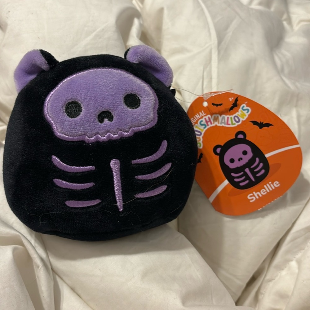 5” Shellie Walmart Exclusive Halloween Squishmallow